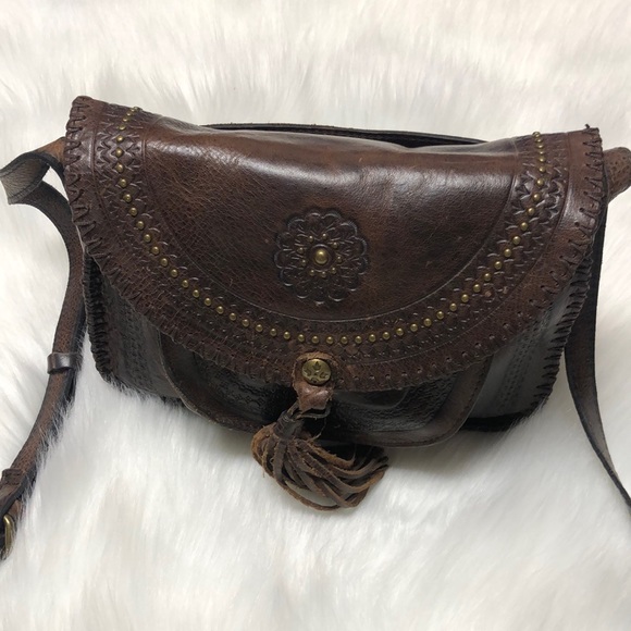 PATRICIA NASH Beaumont Distressed Vintage Collection leather crossbody b… - Picture 14 of 15